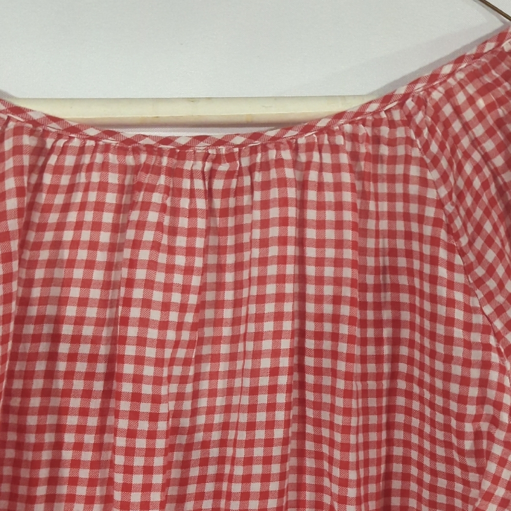 Stylish Red Gingham Blouse - Picture 8 of 8